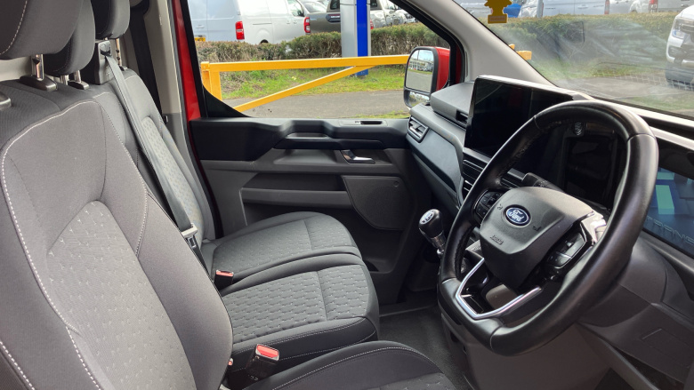 Ford Transit Custom 300 L1 Diesel Fwd 2.0 EcoBlue 136ps H1 Van Limited